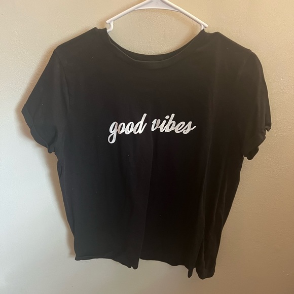 Primark Tops - Good Vibes Primark Shirt Size Medium